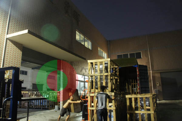 我司長(zhǎng)期為江蘇HXK公司提供大批量的蔬菜加工設(shè)備