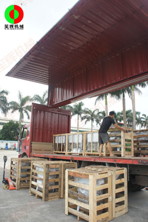 客戶李總定購我司大批瓜果分瓣及切割加工設備!