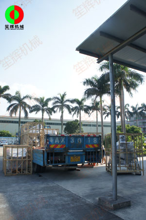 華北地區客戶訂購渦流清洗機組及連續式脫水機順利裝車出貨