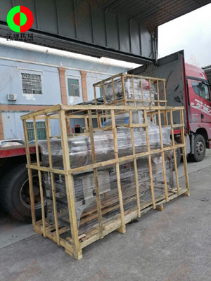 渦流洗菜機組發往山東客戶！