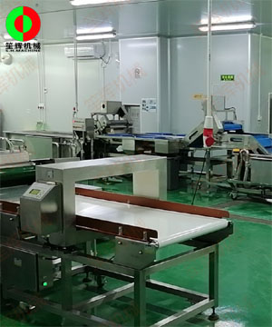 珠海客戶第二次購(gòu)買食品加工機(jī)械安裝現(xiàn)場(chǎng)