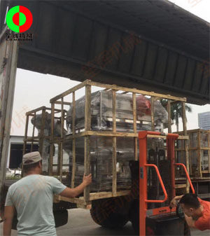 蔬果清洗加工設備按期生產完成,裝車發貨交付客戶!